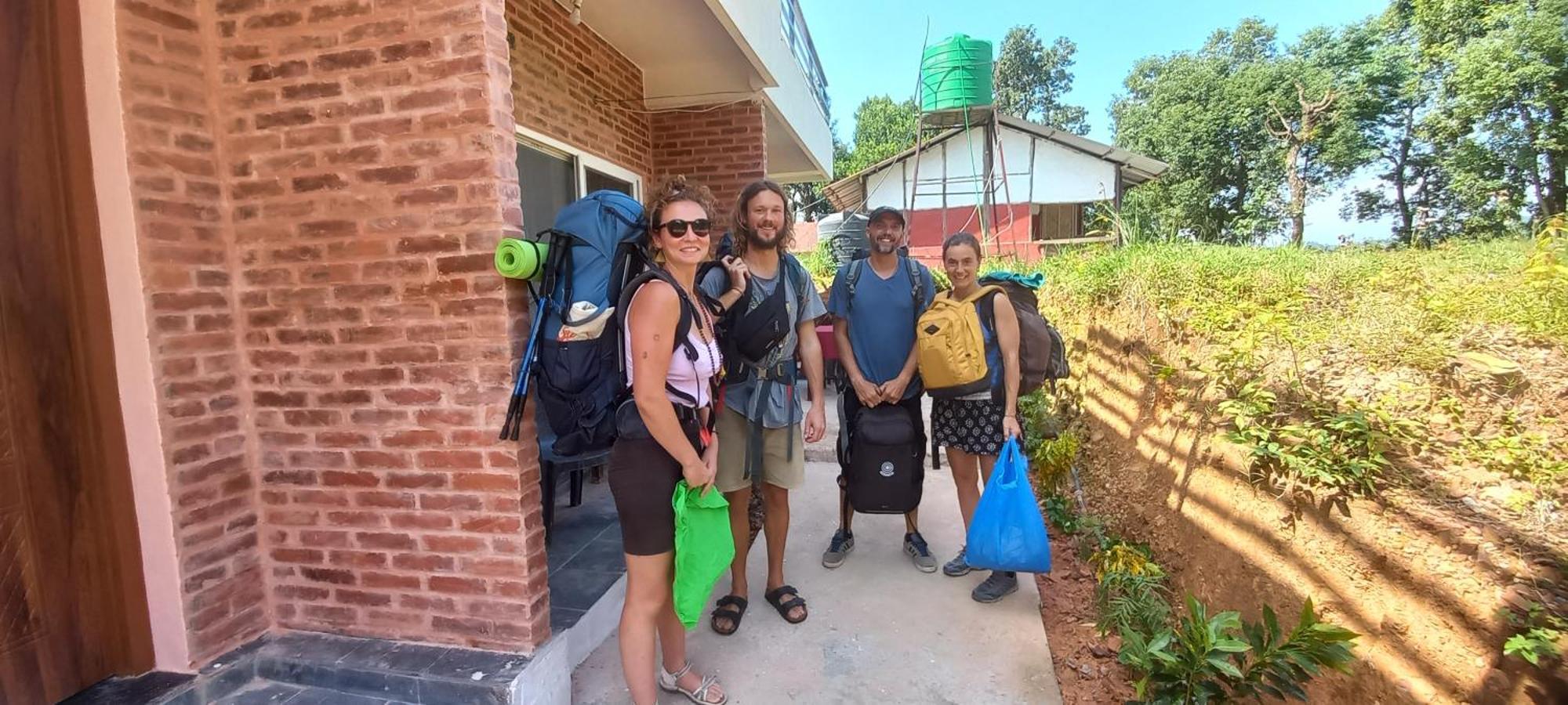 Mount Fuji Homestay Deorali Ngoại thất bức ảnh