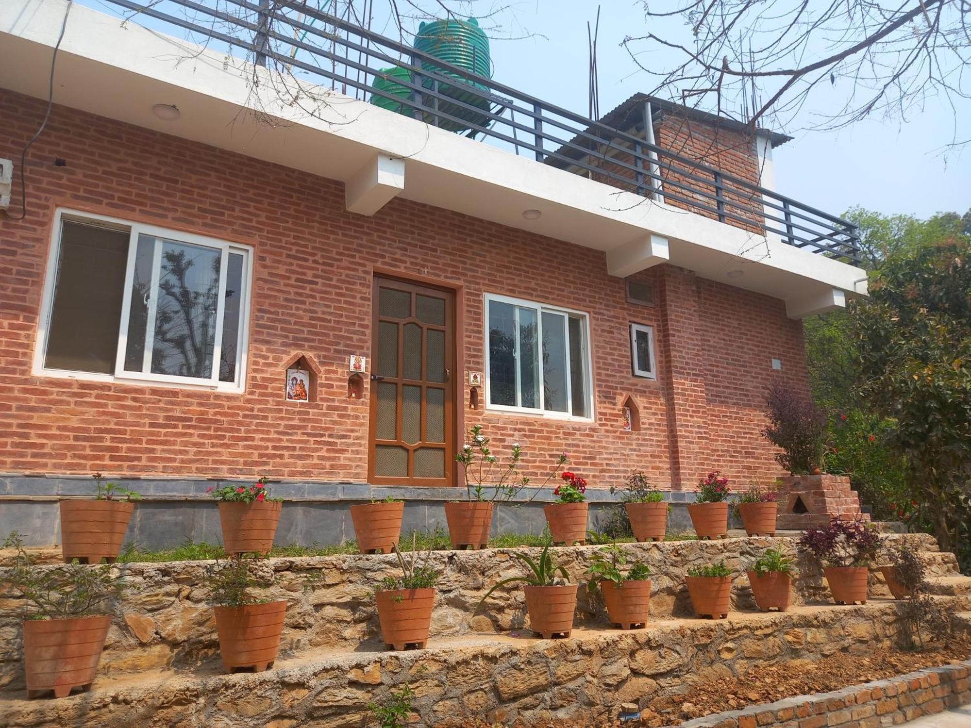 Mount Fuji Homestay Deorali Ngoại thất bức ảnh